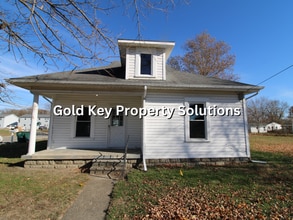 2500 S Mock Ave in Muncie, IN - Building Photo - Building Photo