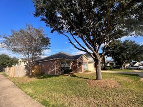 1434 W April Rain Ct in Missouri City, TX - Building Photo - Building Photo