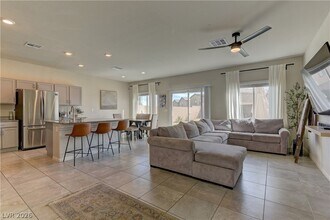 7828 Rachelis St in North Las Vegas, NV - Building Photo - Building Photo