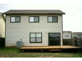 10328 Garbacz Dr in Austin, TX - Building Photo