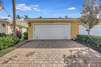 29048 Alessandria Cir in Bonita Springs, FL - Building Photo - Building Photo