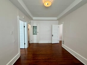 38 Walnut St in Haddonfield, NJ - Building Photo - Building Photo