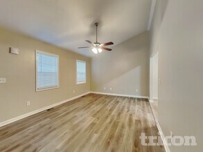 210 Kennedy Dr in Carrollton, GA - Building Photo - Building Photo