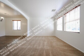 43608 Caven Dr in Maricopa, AZ - Building Photo - Building Photo