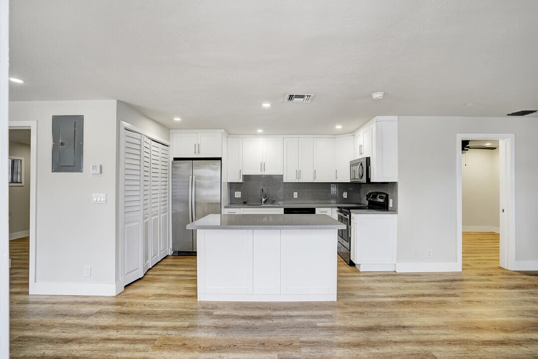 434 SW 9th St in Boca Raton, FL - Building Photo