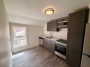 319 Jerry St, Unit 3 in Castle Rock, CO - Foto de edificio - Building Photo