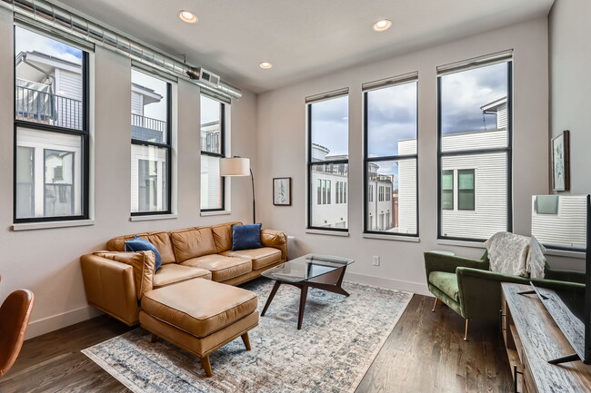 property at 965 33rd St