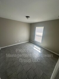 200 W Prince Pl in Haines City, FL - Foto de edificio - Building Photo