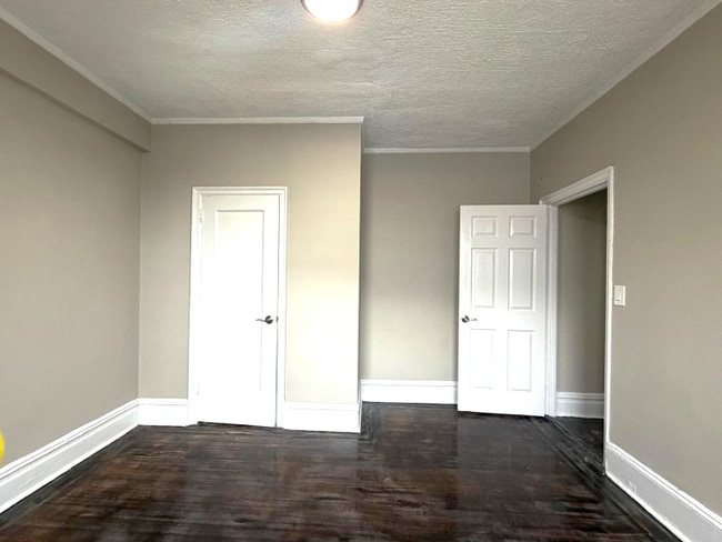 157 S Harrison St in East Orange, NJ - Building Photo - Building Photo