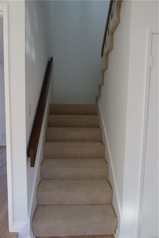 19 Alameda in Irvine, CA - Building Photo - Building Photo