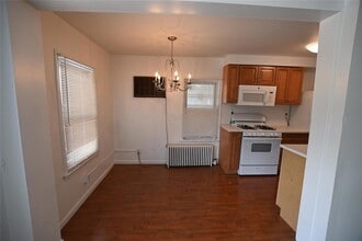 1328 Rte 9W, Unit 1 in Marlboro, NY - Building Photo - Building Photo