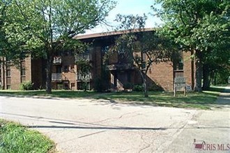 Garden Place Apartments in Warren, OH - Building Photo - Building Photo