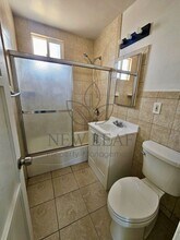 225 S Gunther St in Santa Ana, CA - Building Photo - Building Photo