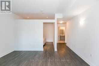 5-215 Greenwich St in Barrie, ON - Building Photo - Building Photo