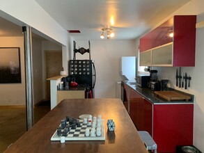 12026 Sylvester St, Unit 26 in Los Angeles, CA - Building Photo - Building Photo