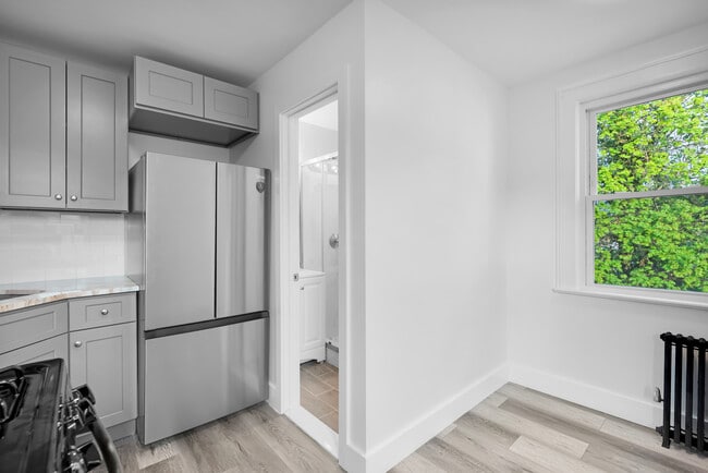 127 Maple Ave, Unit Apt. 2 in Rye, NY - Building Photo - Building Photo