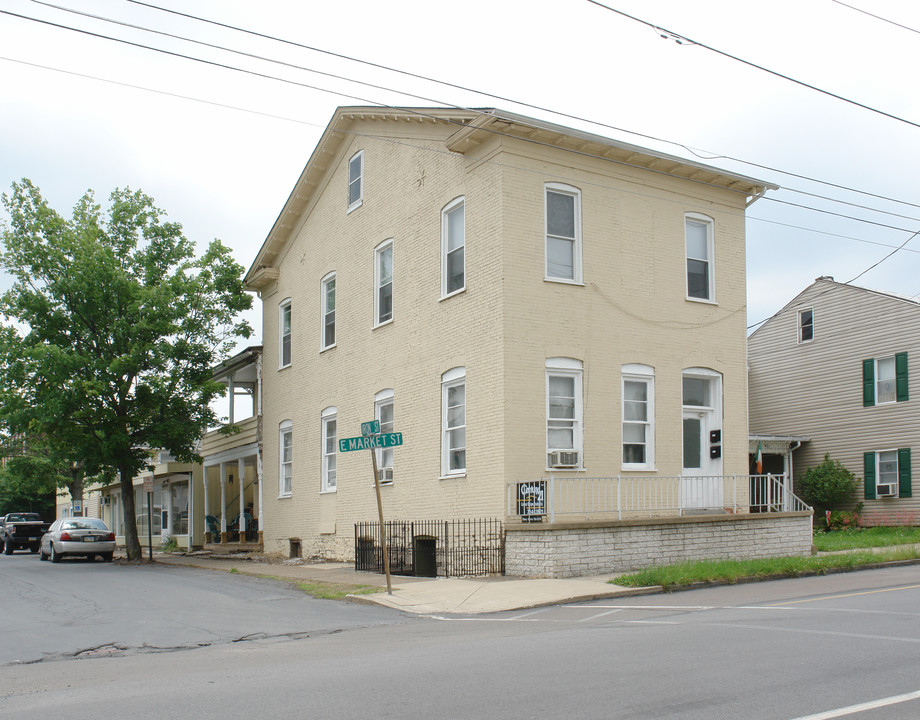 428 E Market St in Danville, PA - Foto de edificio