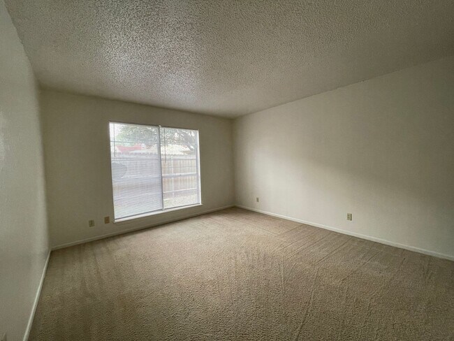 4308 Lake Rd, Unit # F in Killeen, TX - Building Photo - Building Photo