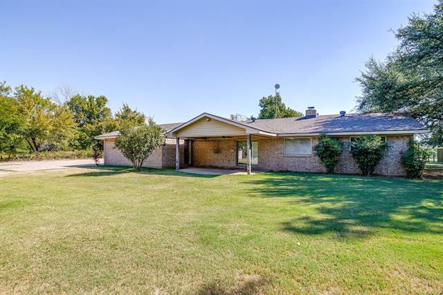 property at 1060 S Burleson Blvd