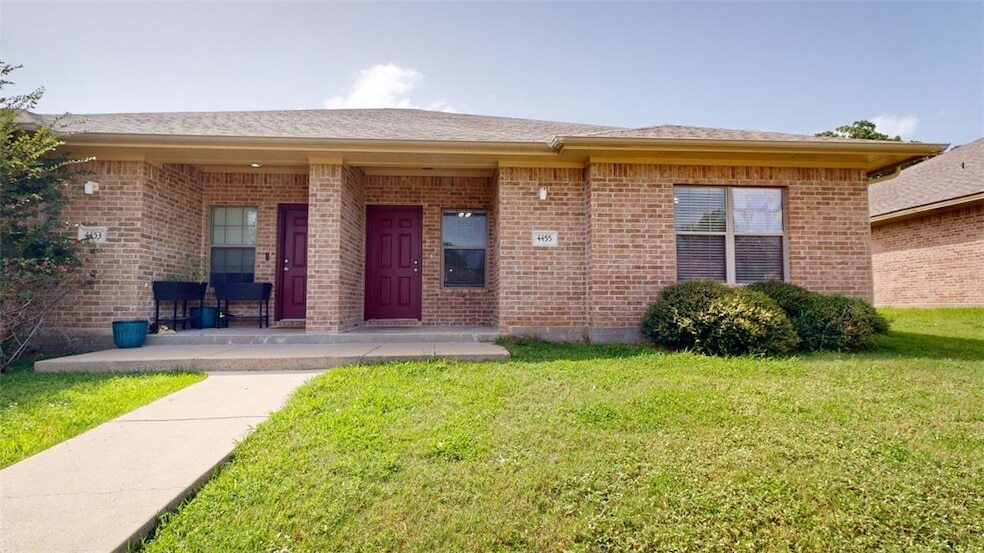 4455 Reveille Rd in College Station, TX - Building Photo