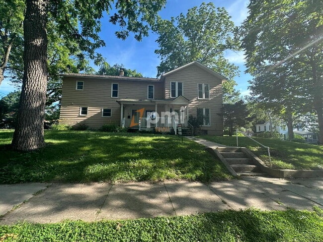 property at 602 Indiana Ave