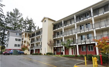 The Encore Apartments in Lynnwood, WA - Foto de edificio - Building Photo