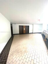 13953 Kendale Lakes Cir in Miami, FL - Building Photo - Building Photo