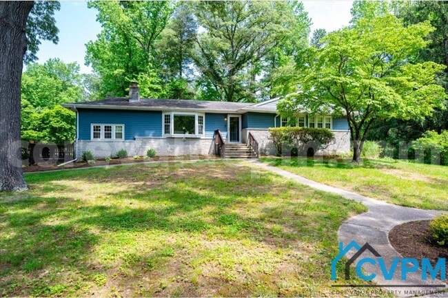 property at 600 Sandy Hill Rd