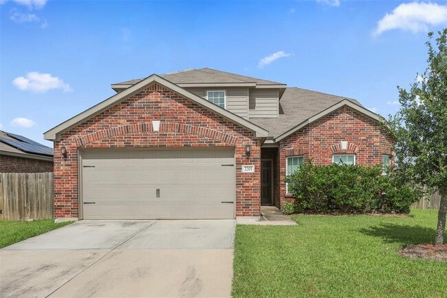 2201 Bowline Rd in La Marque, TX - Building Photo - Building Photo