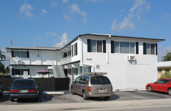 5141 NE 18th Ave in Fort Lauderdale, FL - Building Photo - Building Photo