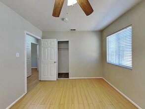7946 Lasaine Ave in Los Angeles, CA - Building Photo - Building Photo