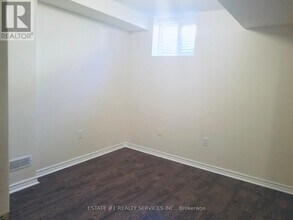 12 Locarno St in Brampton, ON - Building Photo - Building Photo