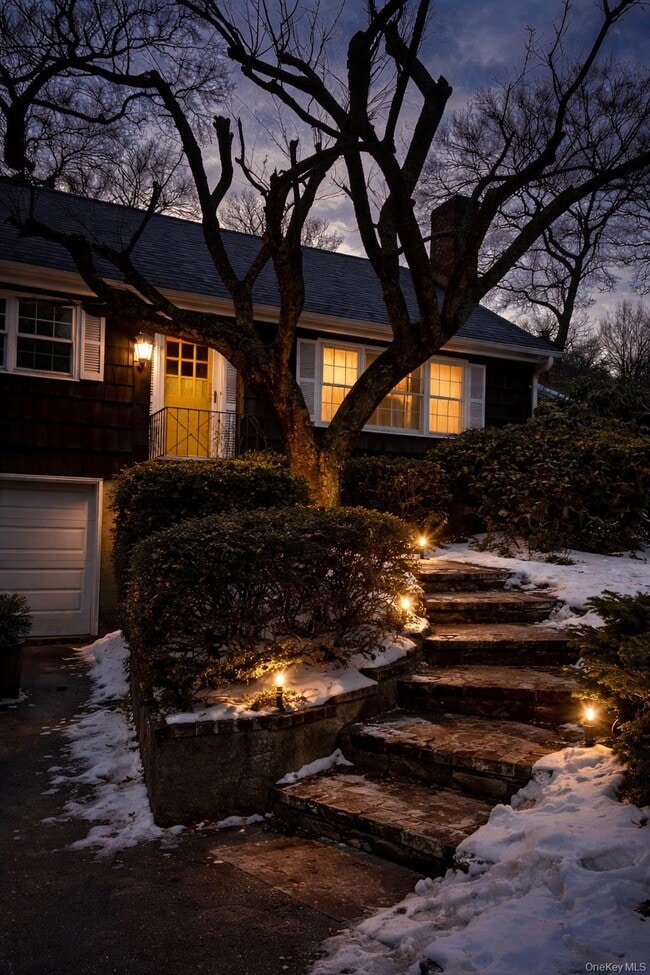 property at 35 Lone Oak Dr