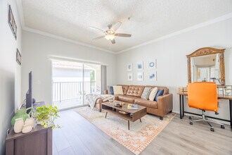 2412 Tuscany Way in Boynton Beach, FL - Building Photo - Building Photo