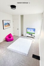 1721 Cleveland Ave in Cincinnati, OH - Foto de edificio - Building Photo