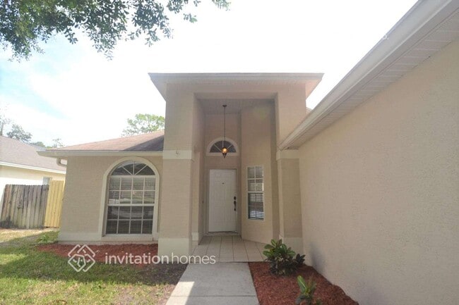 1928 Kettler Dr in Lutz, FL - Building Photo - Building Photo