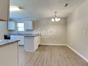 131 Kingsbridge Dr in Goose Creek, SC - Building Photo - Building Photo