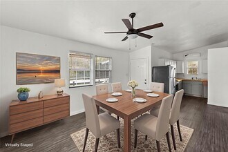 4126 Paladino St in Bacliff, TX - Building Photo - Building Photo