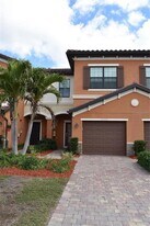 20354 Lagente Cir in Venice, FL - Building Photo