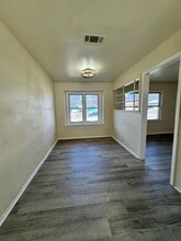 310 W 63rd Ct N in Tulsa, OK - Building Photo - Building Photo