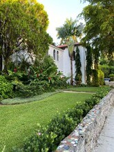 2839 SW 25th Ter in Miami, FL - Building Photo - Building Photo