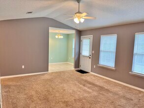 112 Split Creek Dr in Crestview, FL - Building Photo - Building Photo