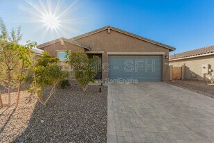 35394 N Perennial St in San Tan Valley, AZ - Building Photo