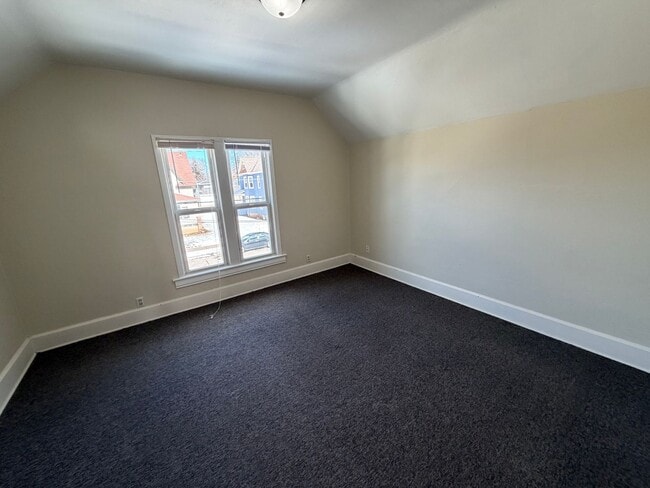 825 Scott Ave in Oshkosh, WI - Building Photo - Building Photo