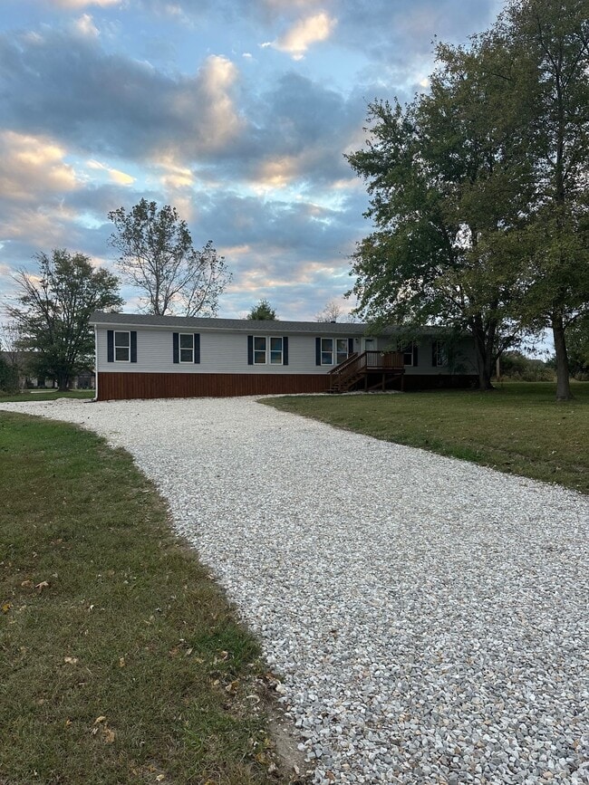 property at 888 Schaper Rd