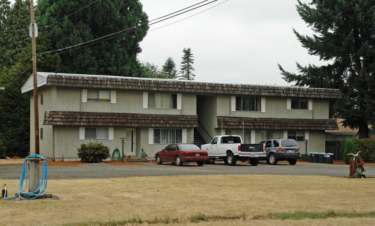 1200 Rome Ln in Eugene, OR - Building Photo