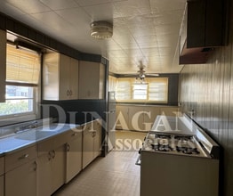 606 N Oak St in Carlsbad, NM - Building Photo - Building Photo