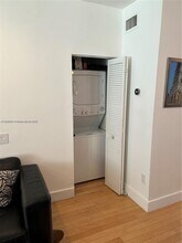 1045 Lenox Ave. in Miami Beach, FL - Building Photo - Building Photo