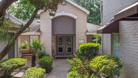 Woodway Garden Townhomes photo'