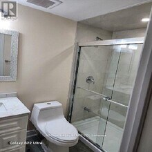 4093 Loyalist Dr in Mississauga, ON - Building Photo - Building Photo